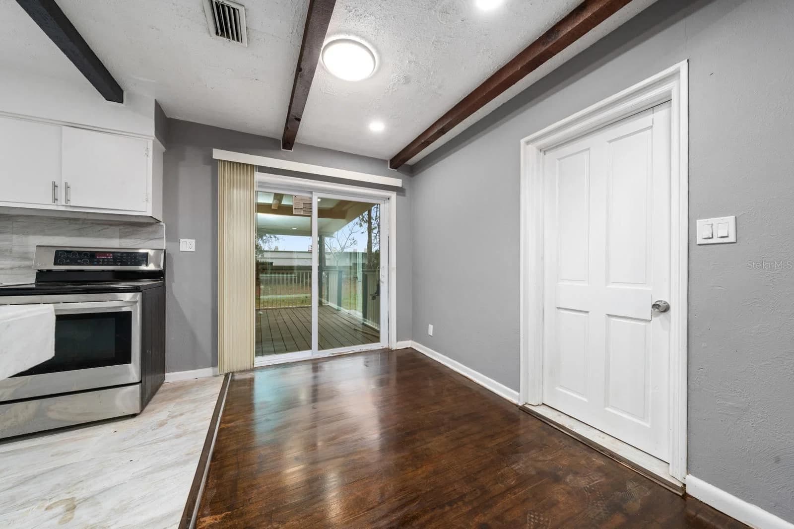 6531 HILL TOP Road 4