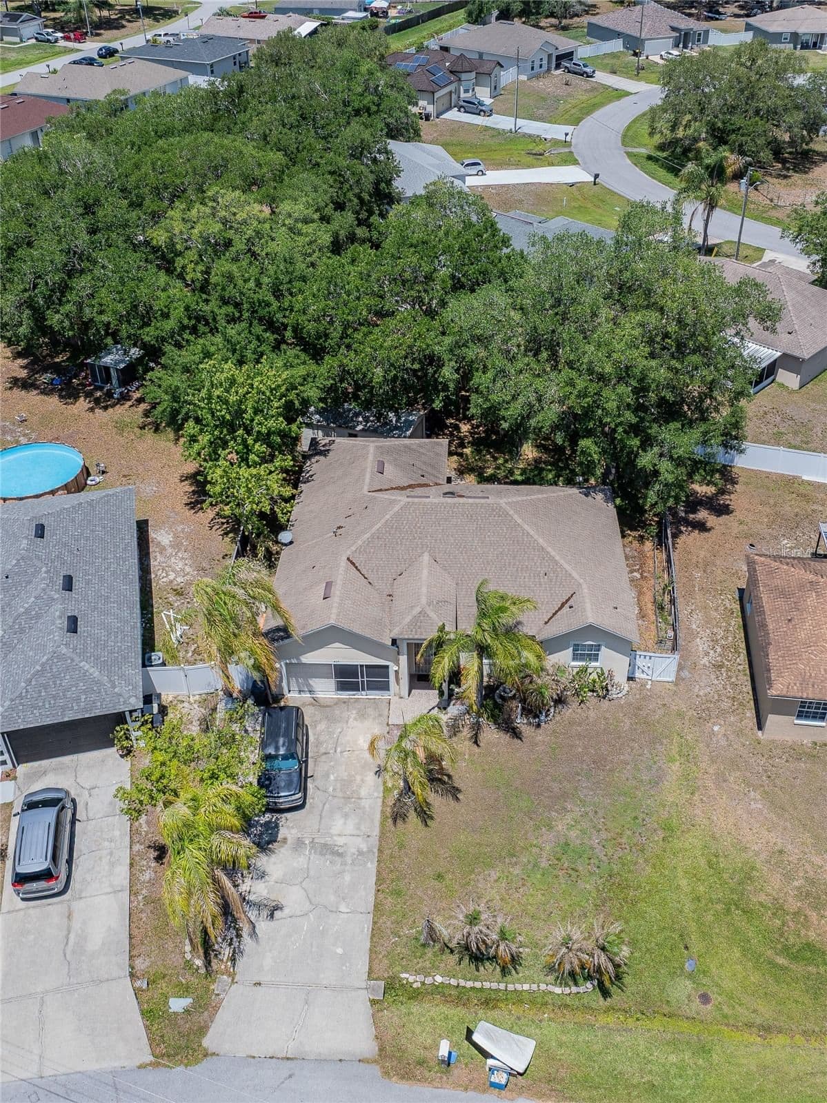 427 LARK, Kissimmee, FL 34759 2