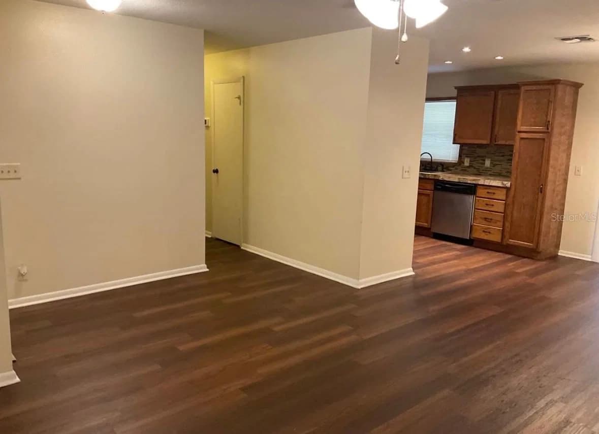 2102 MONTANA Street, Orlando, FL 32803 2