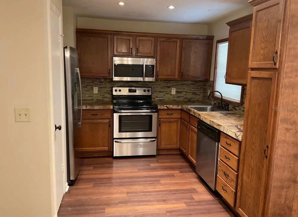 2102 MONTANA Street, Orlando, FL 32803 3