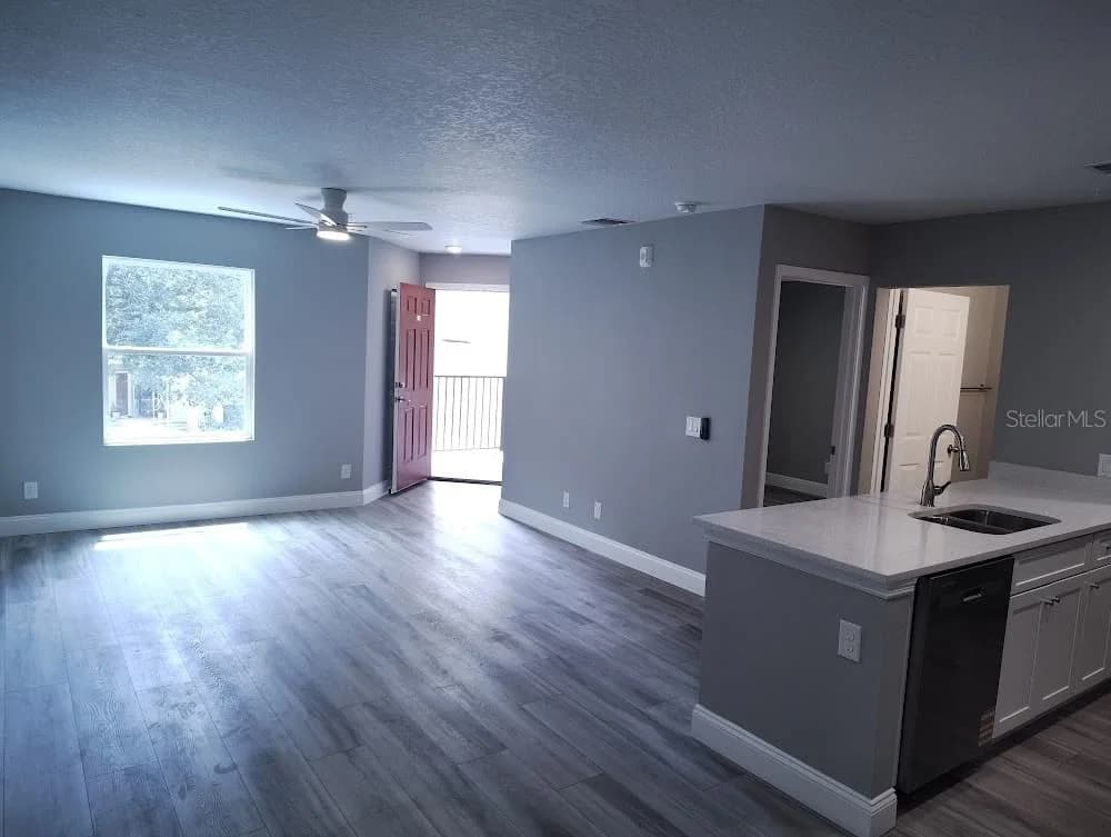 3024 PARKWAY 2