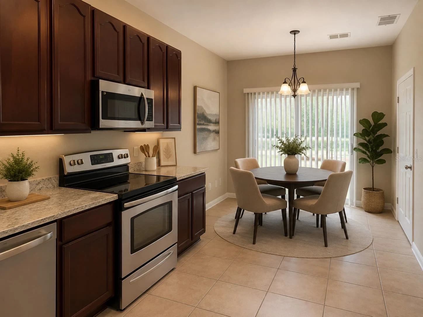 10303 PARK COMMONS, Orlando, FL 32832 3