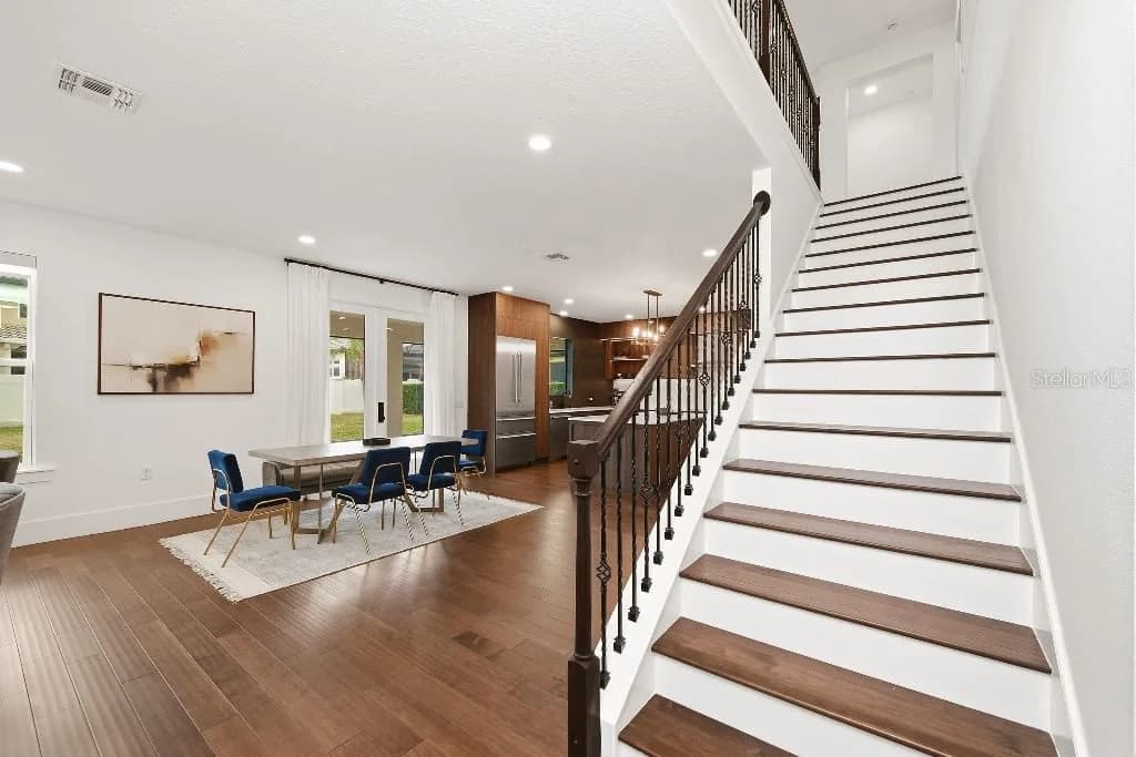 8426 MOREHOUSE 5