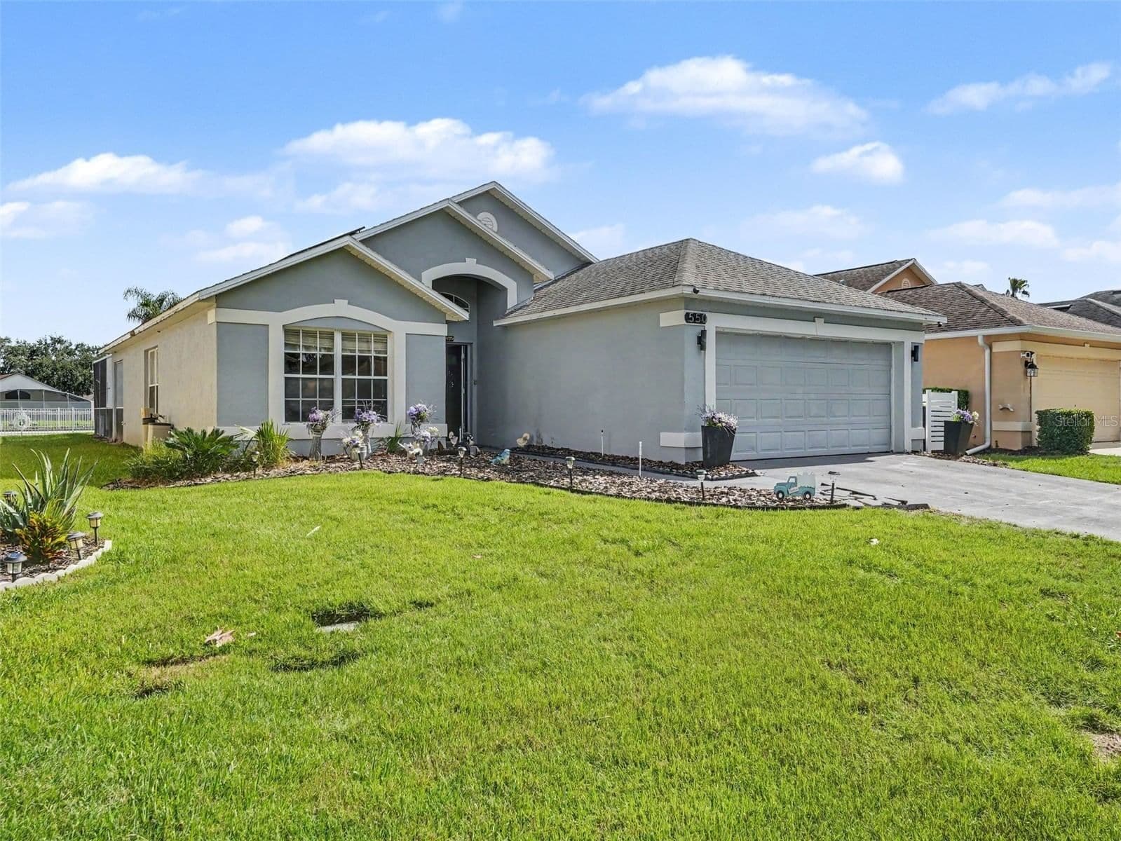 550 BUCKINGHAM 5