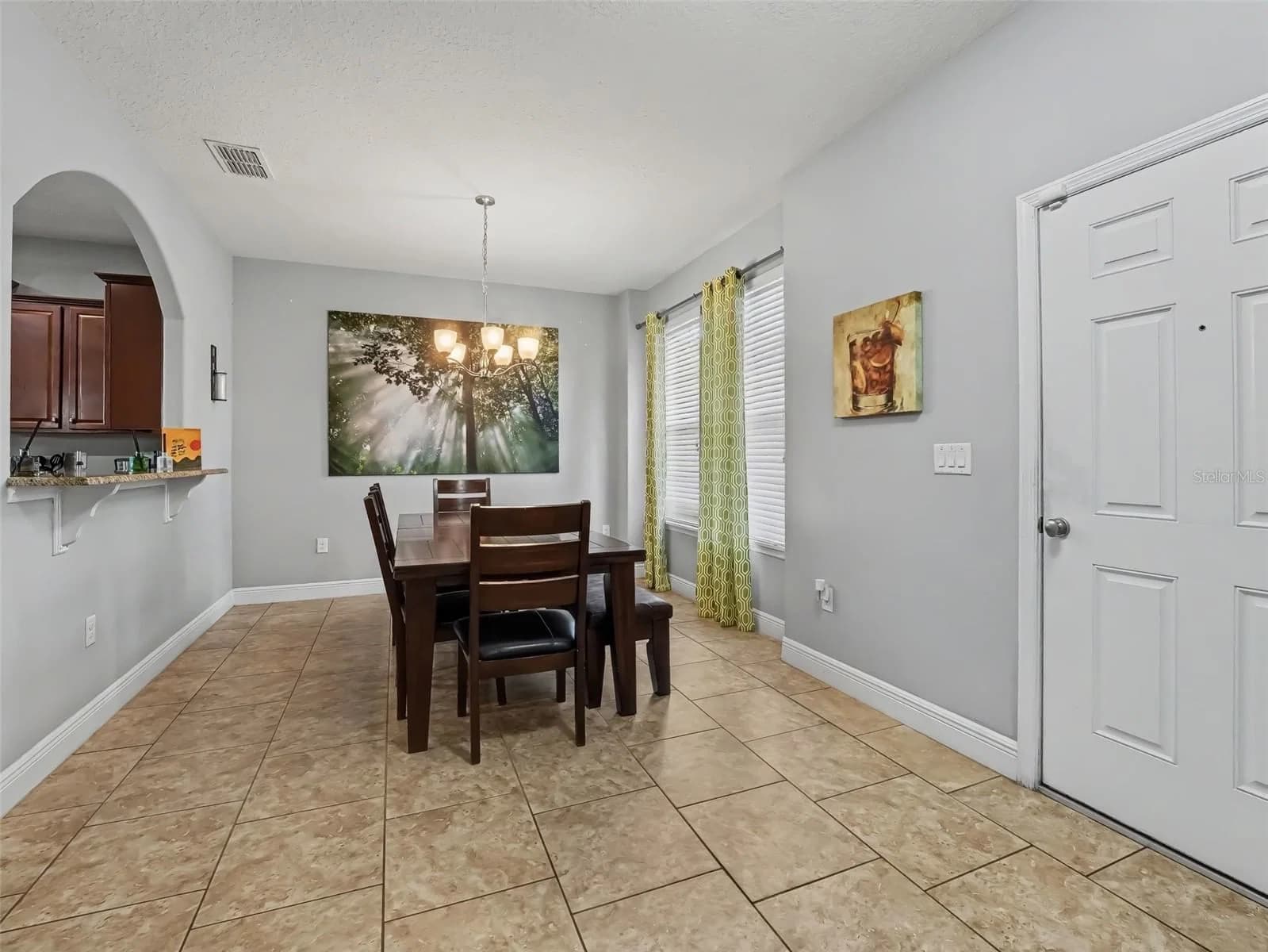 4127 OAK TREE 5