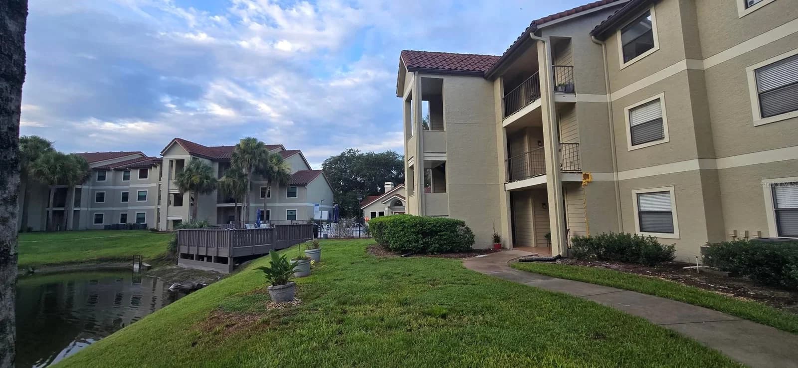 3004 PARKWAY 5
