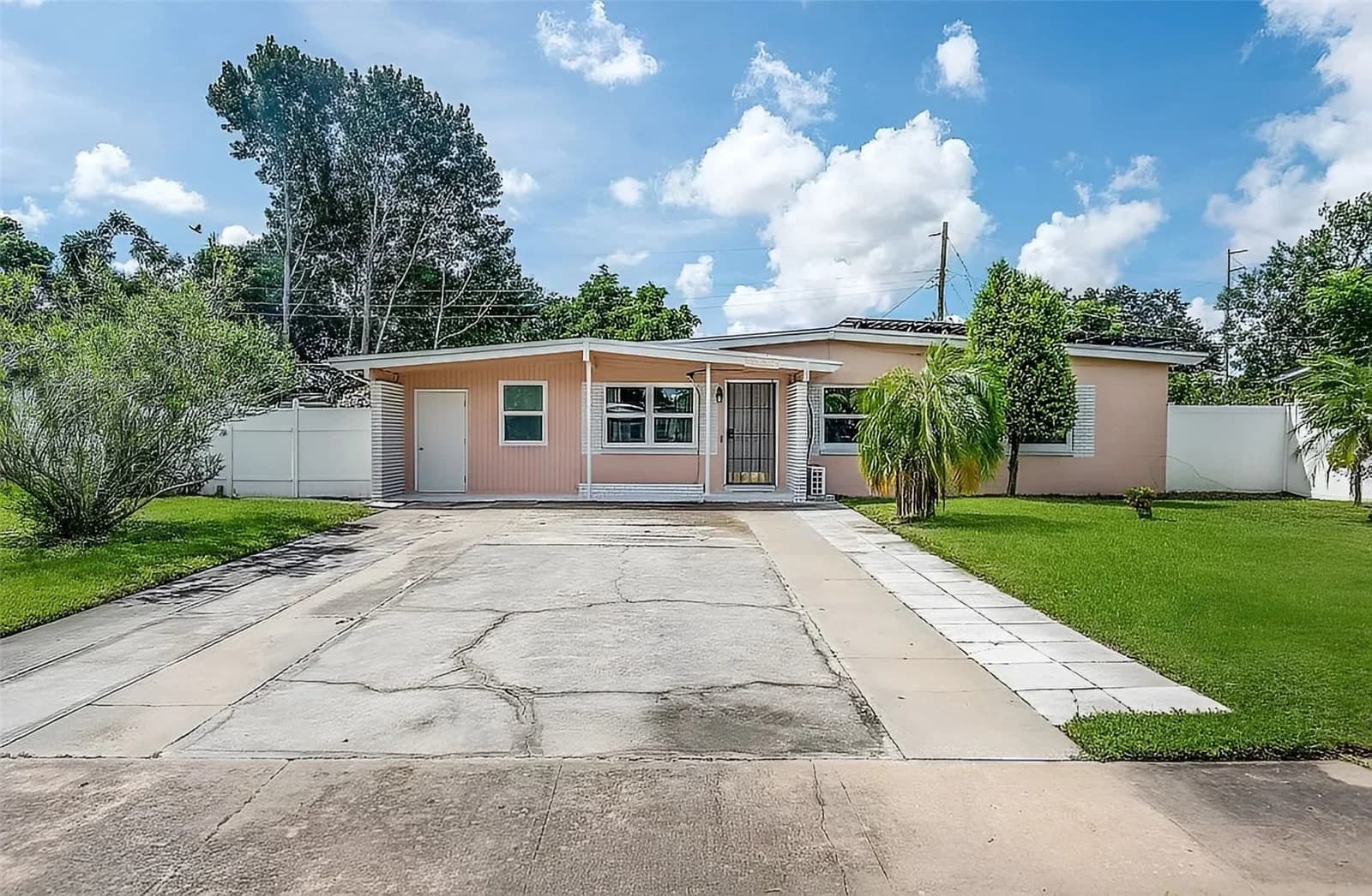 7008 TRIPOLI, Orlando, FL 32822