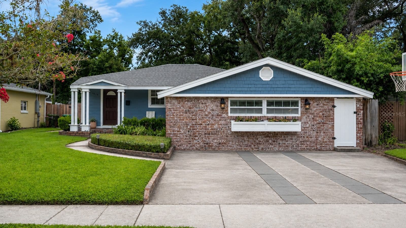 1819 LAKE SUE Drive, Orlando, FL 32803 2