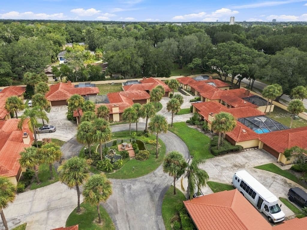 5023 JAMAICA, Orlando, FL 32808
