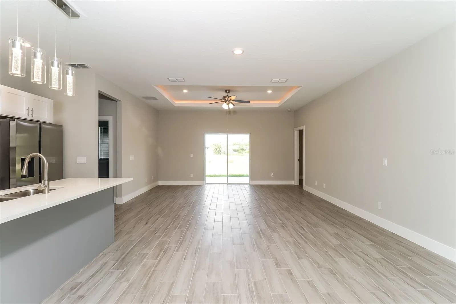137 W ZINNIA Lane, Poinciana, FL 34759 3