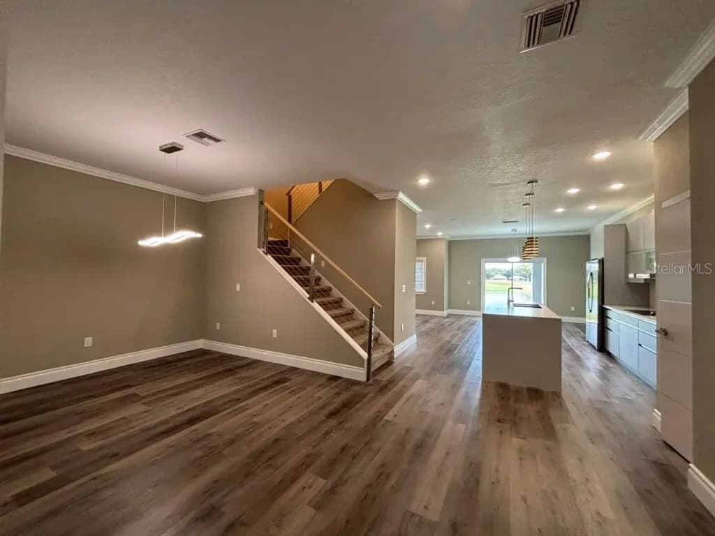 2005 GREENBRIAR Terrace, Davenport, FL 33837 3