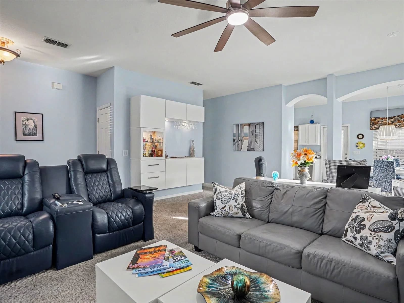 173 E BELL TOWER Crossing 5
