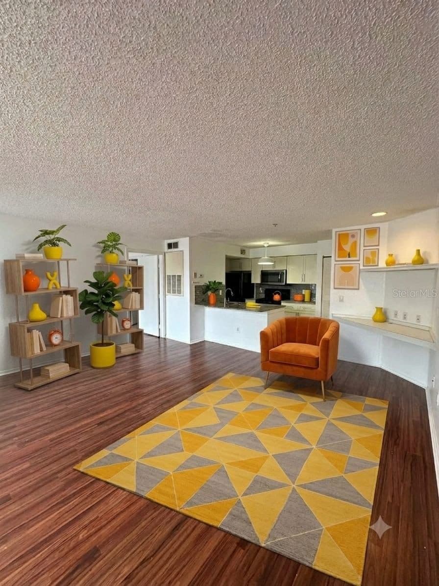 2210 GRAND CAYMAN 4