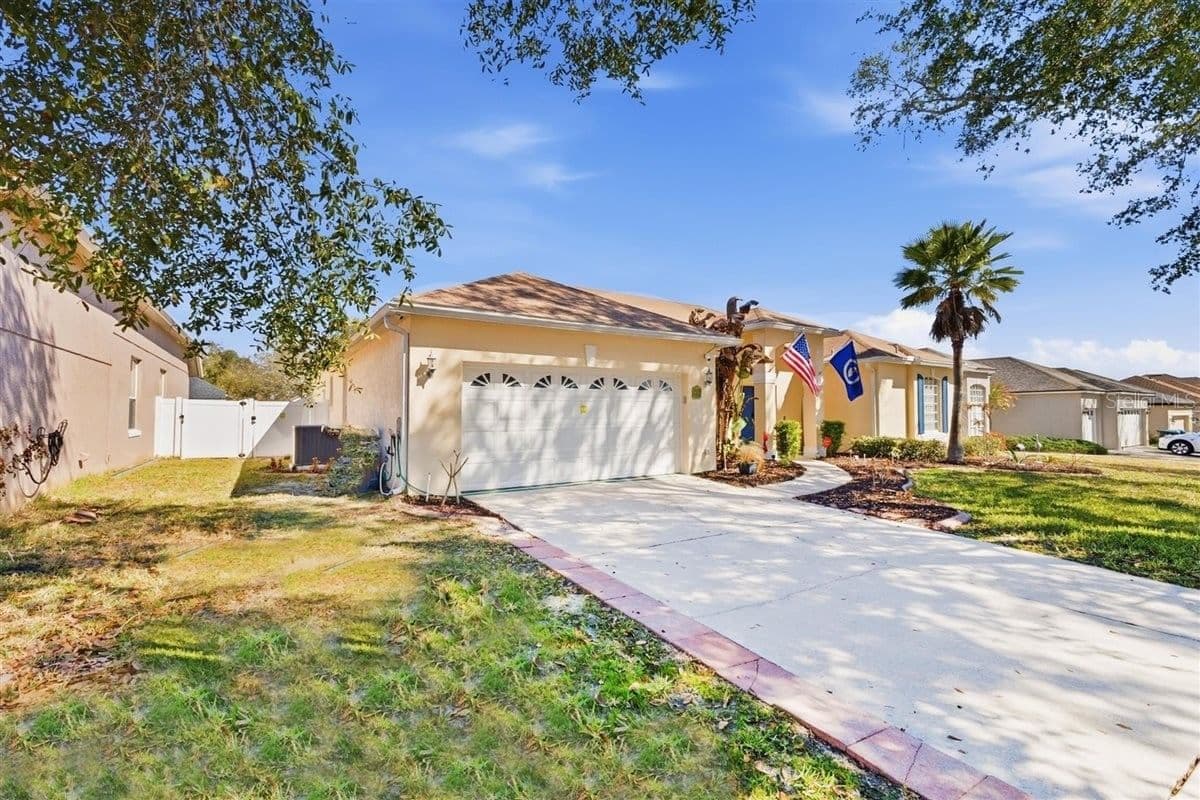 7909 FERNLEAF Drive, Orlando, FL 32836 2