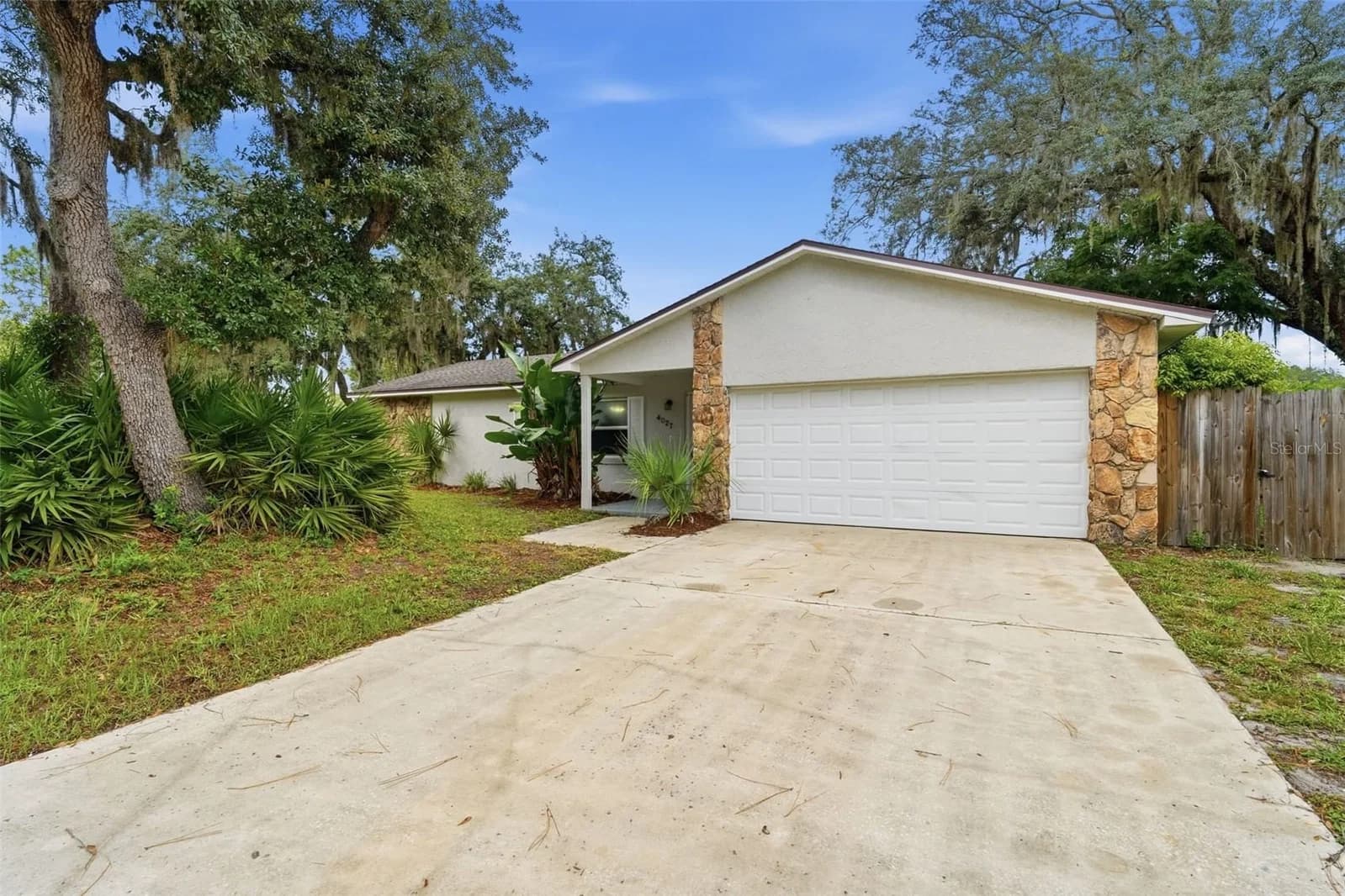 4027 WOODSONG 3