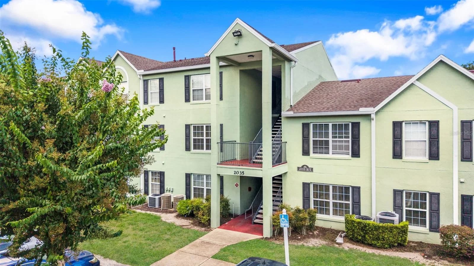 2035 DIXIE BELLE, Orlando, FL 32812