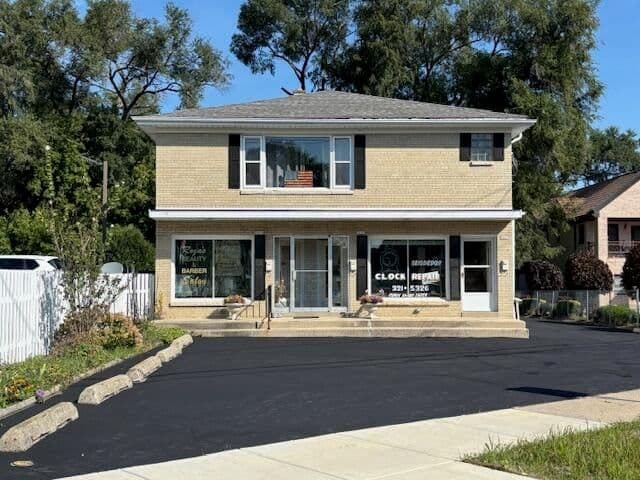 5600 Forest Home 2