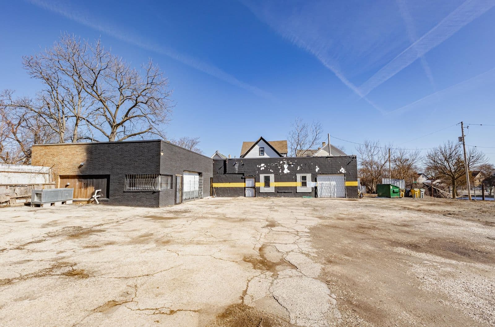 3210 Dr Martin Luther King Jr 3