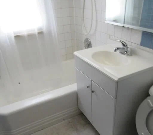 4645 Fond Du Lac 4