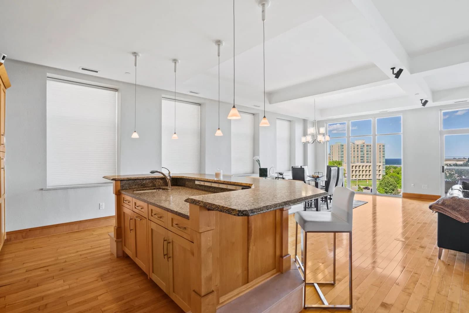 1313 Franklin 5