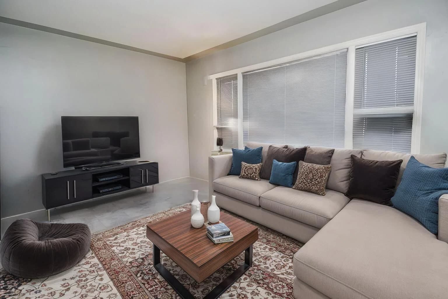 3506 Hampton 5