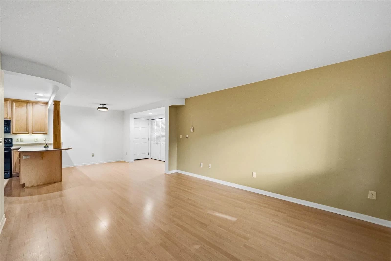 1108 Milwaukee 5