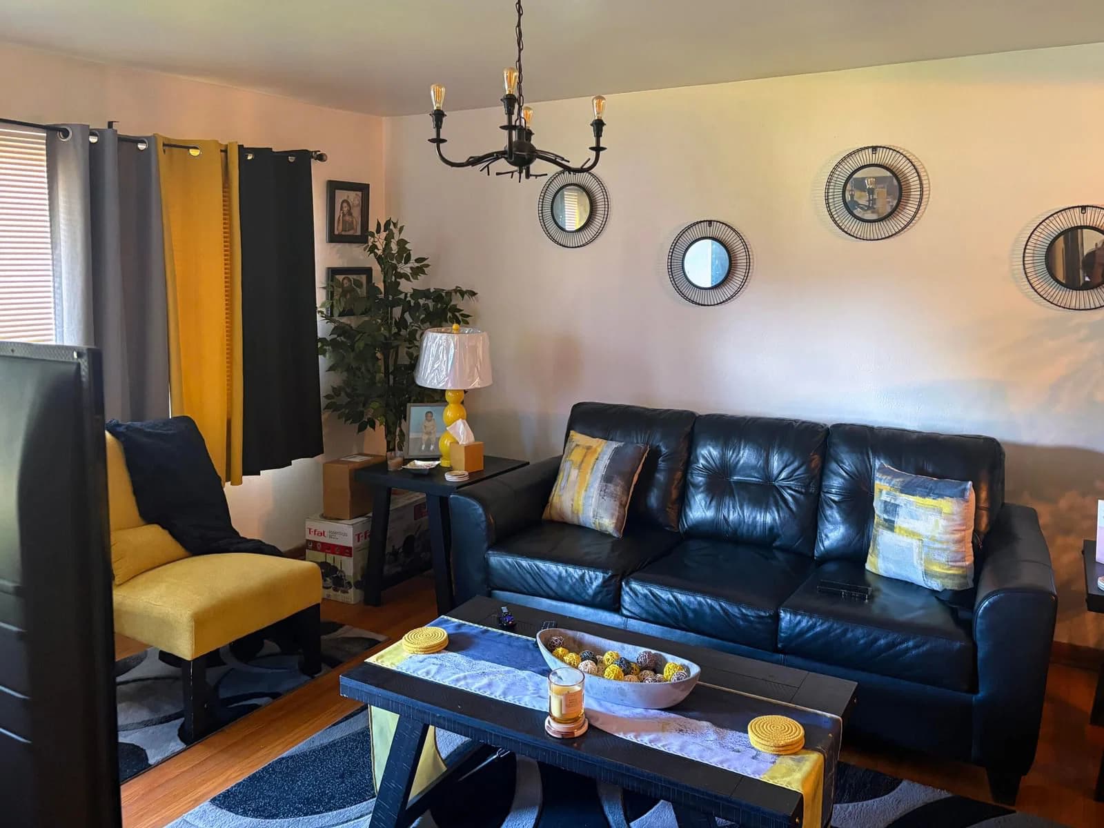 5735 Green Tree 2