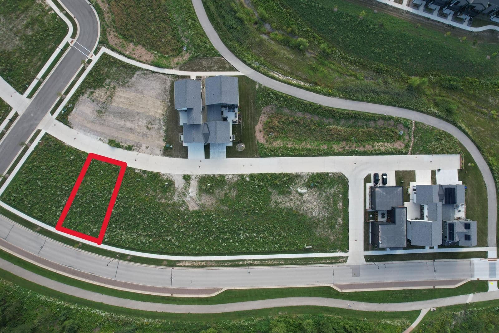 9415 Lake Vista 2