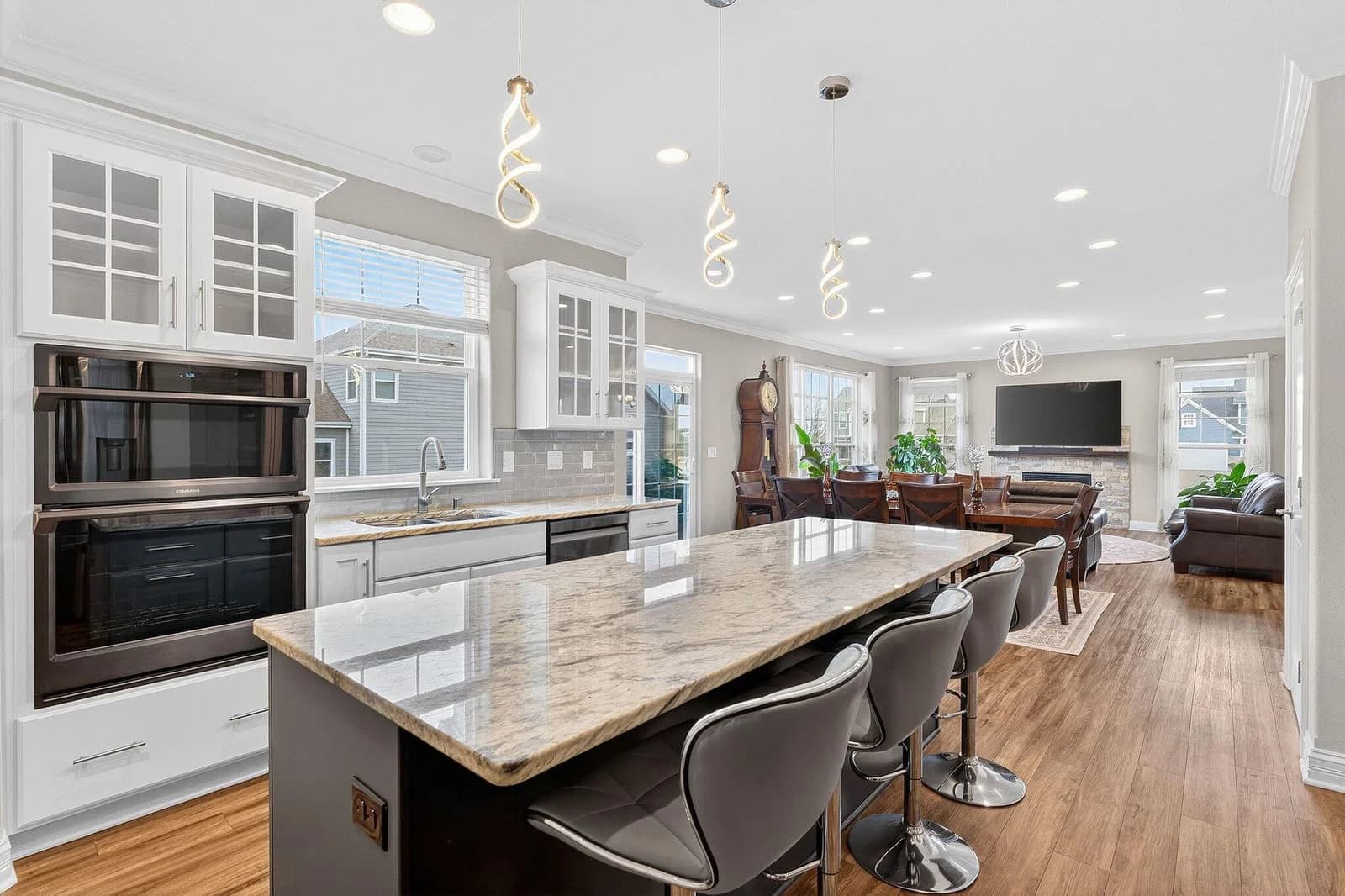 3128 Hidden Oaks 2