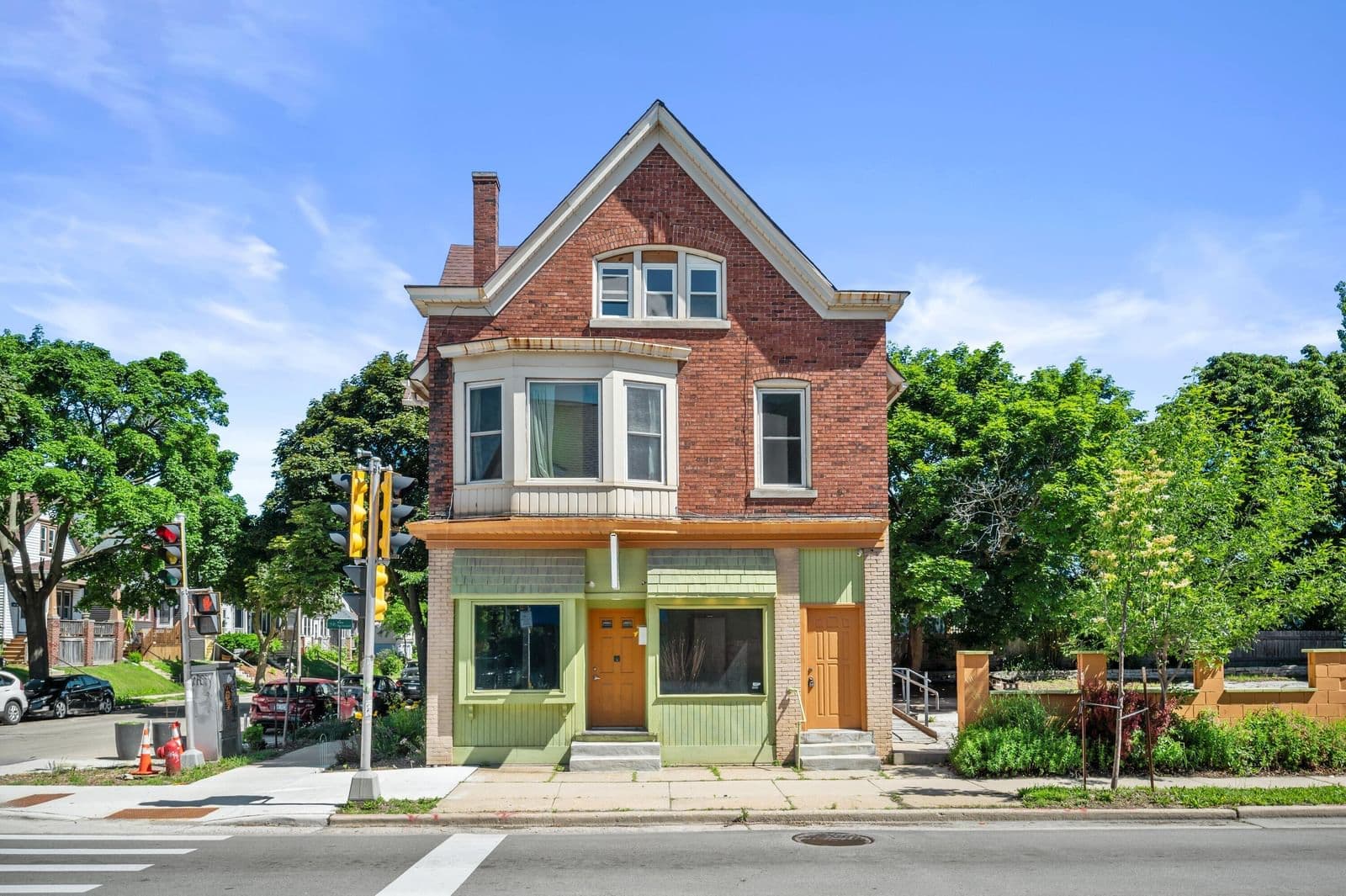 800 Locust 2