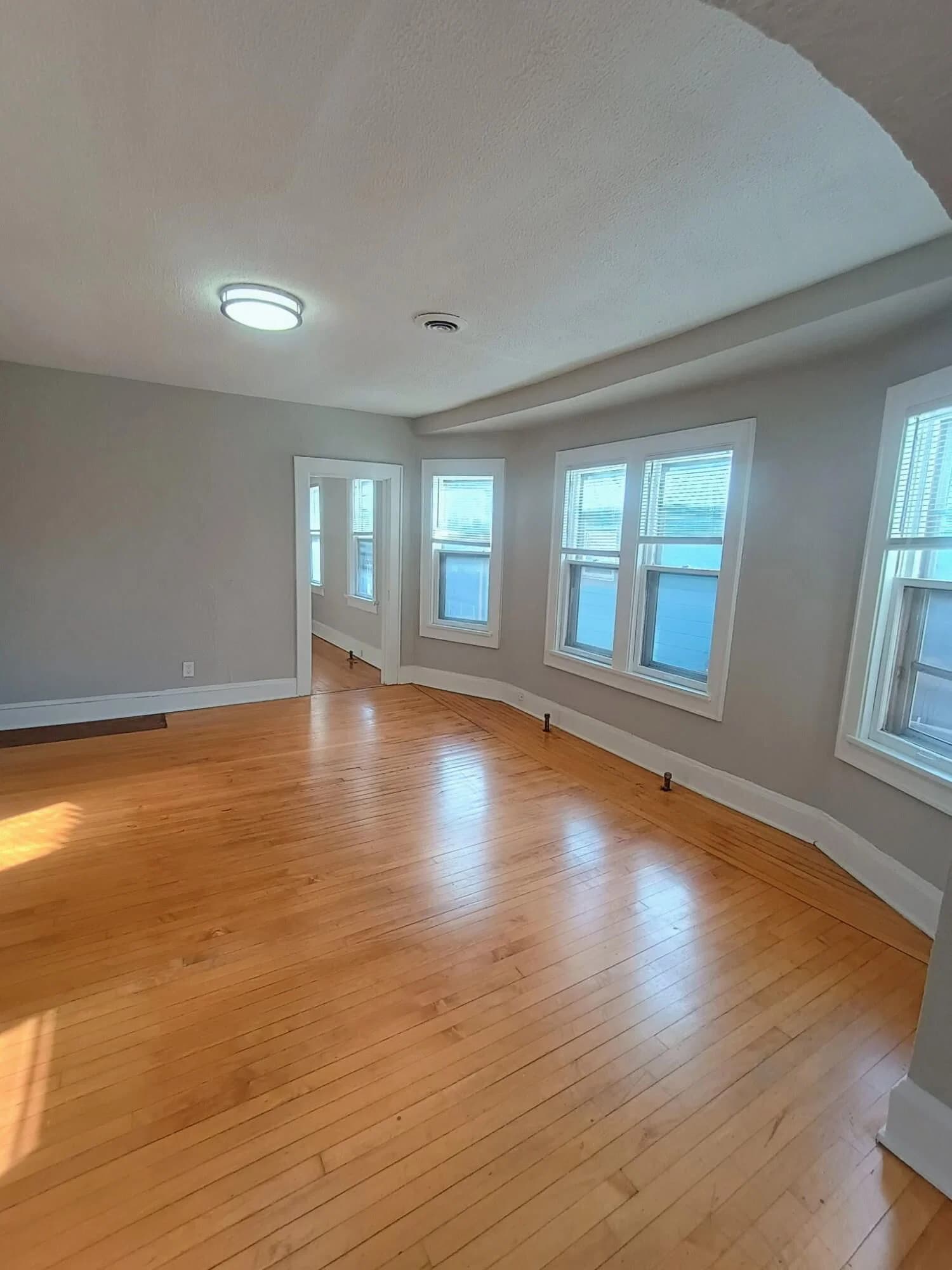 1650 Arlington 4
