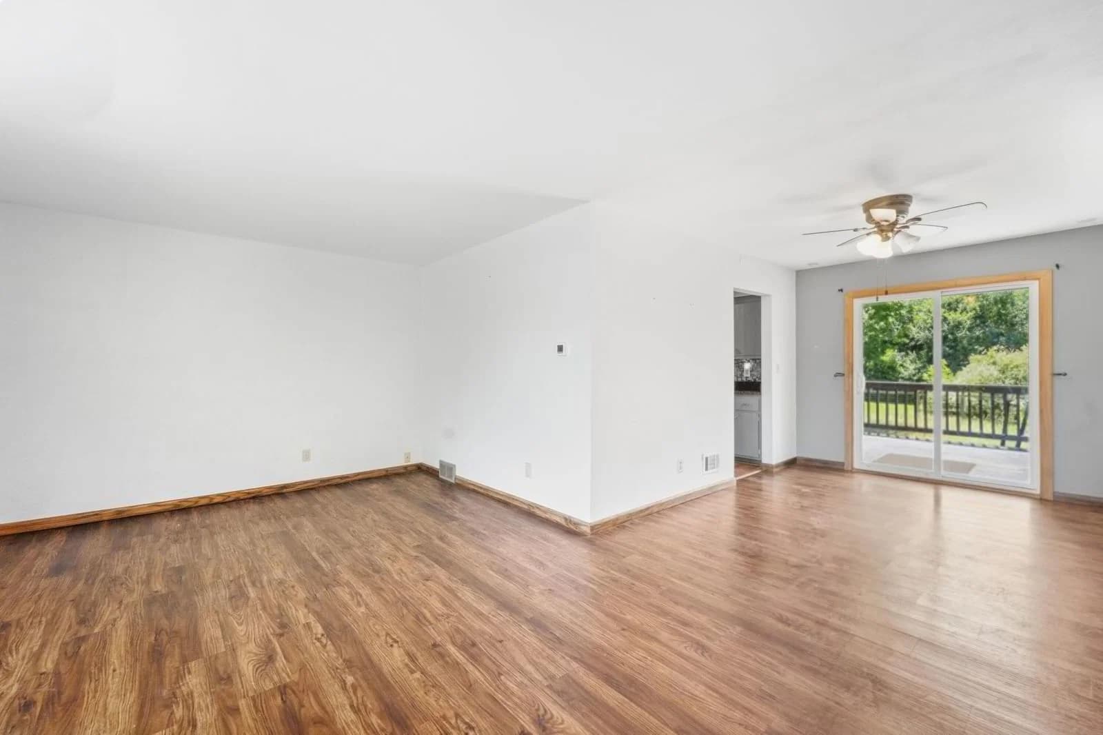 11801 Appleton 5