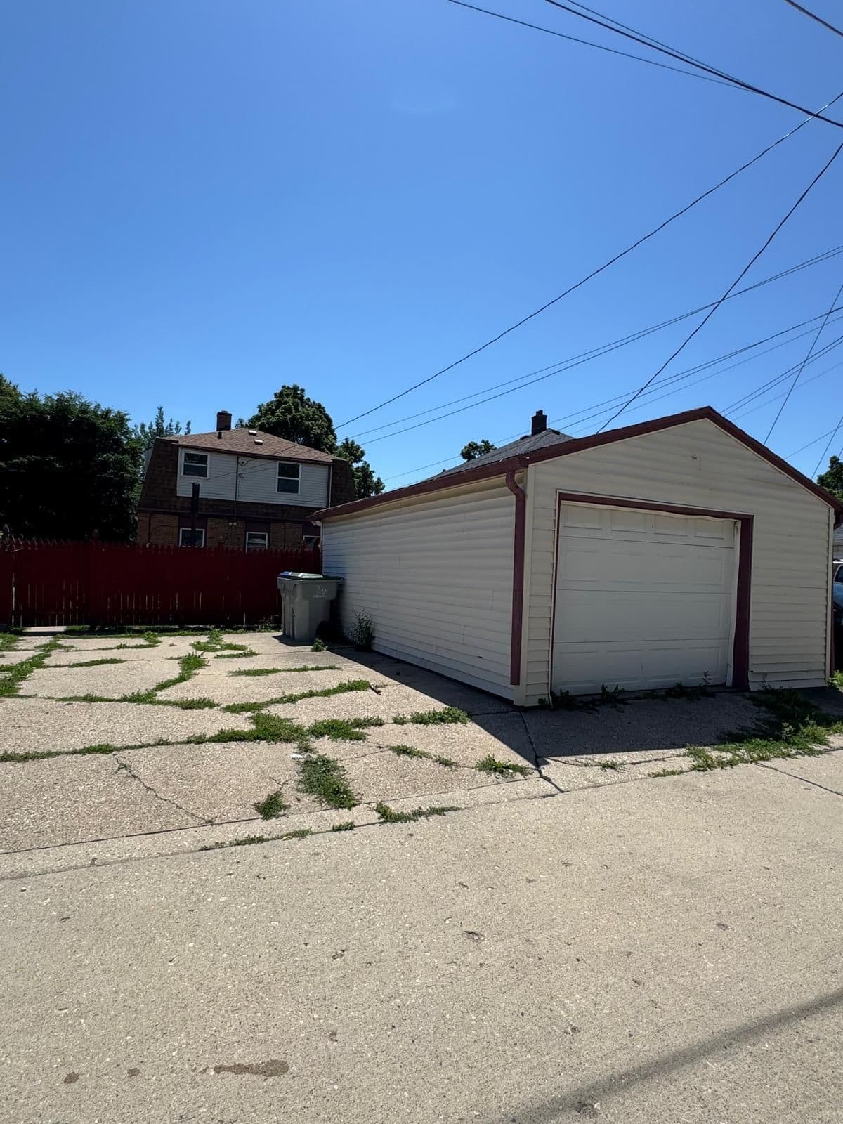 3714 Capitol 4