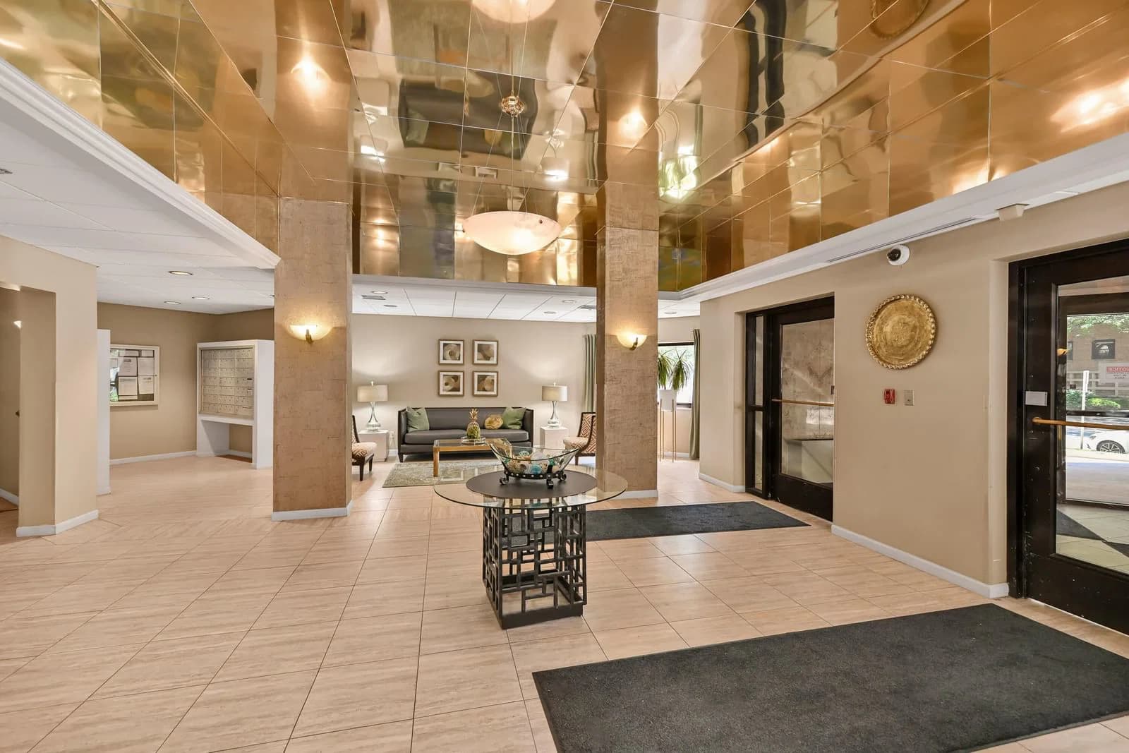 1633 Prospect 3