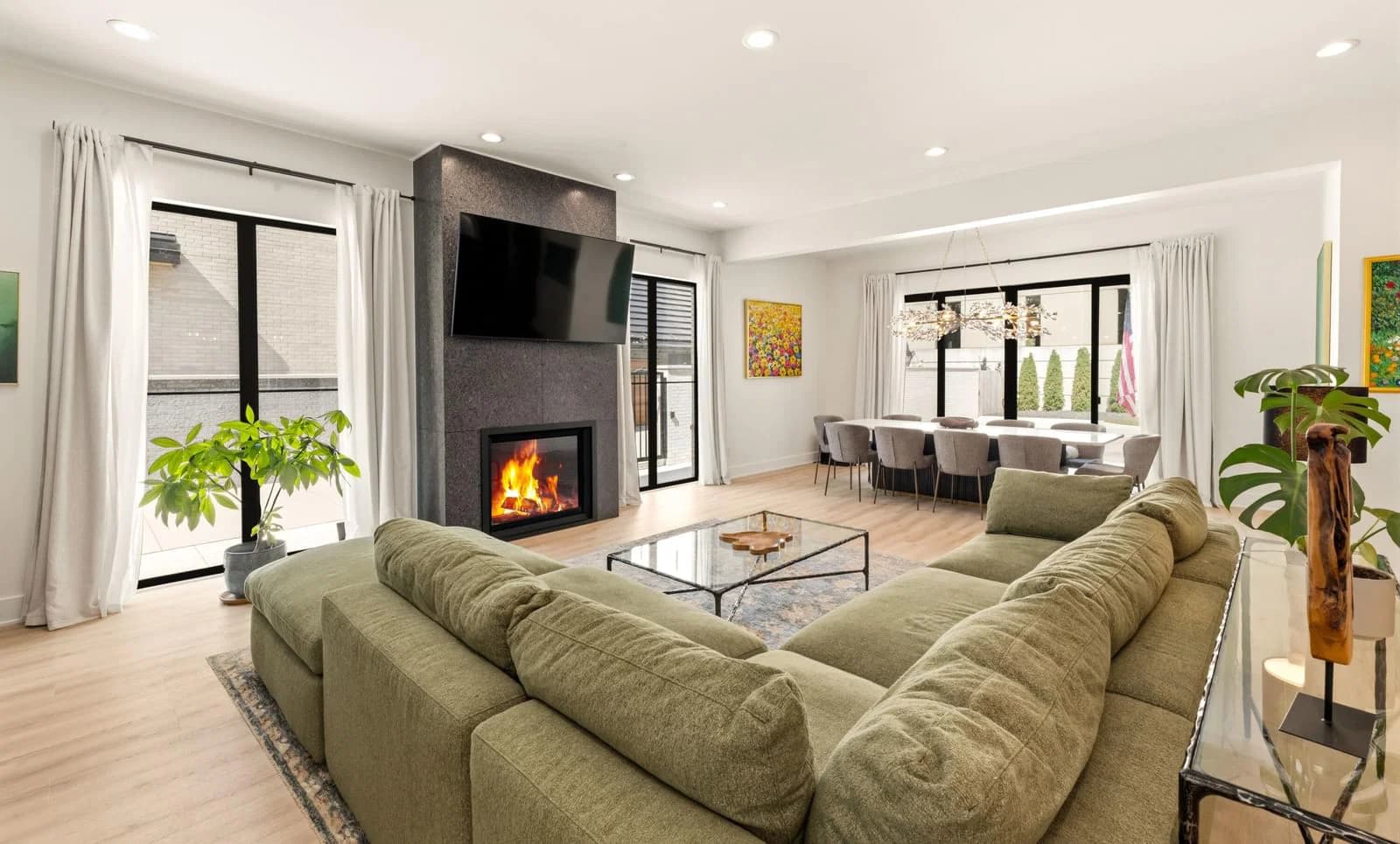 2409 Terrace 3