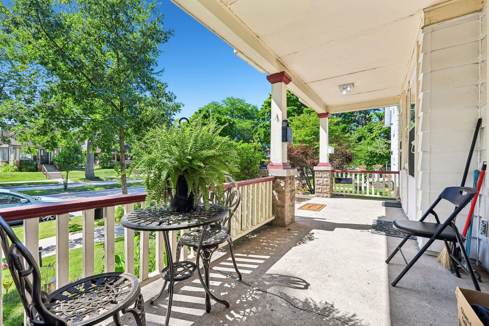 2532 Humboldt 4