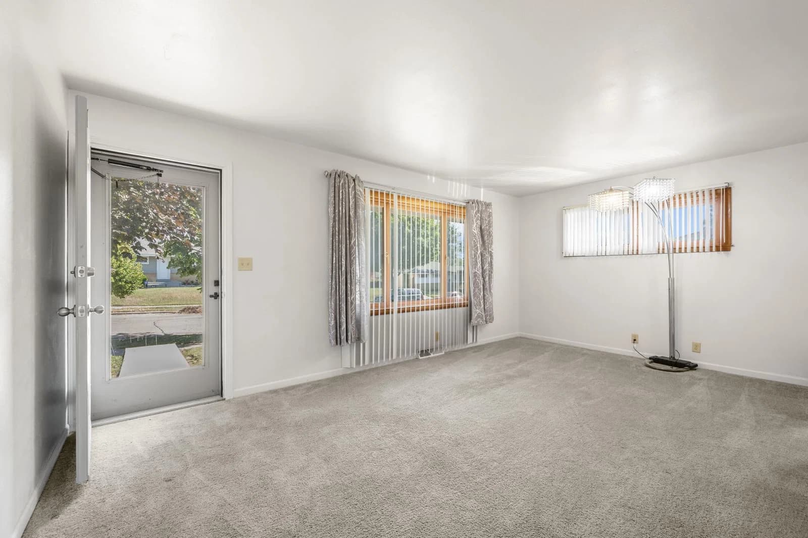 7719 Winfield 3