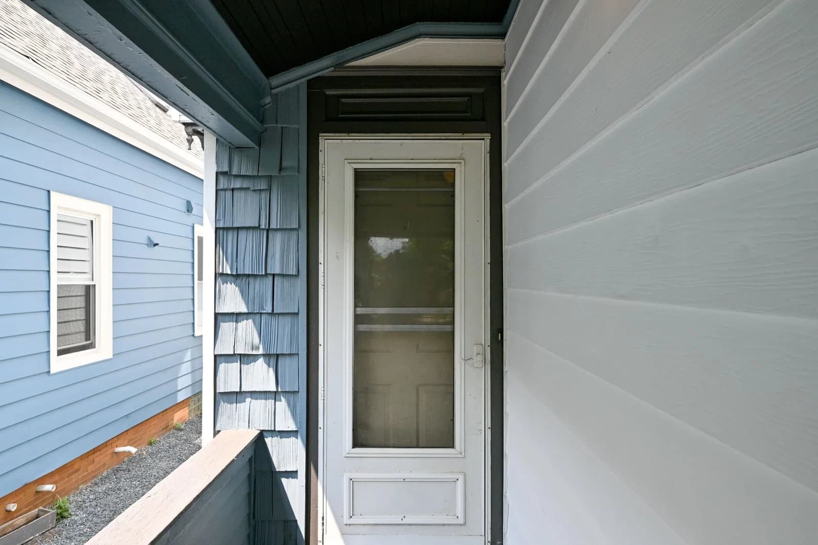 2525 Pierce 2