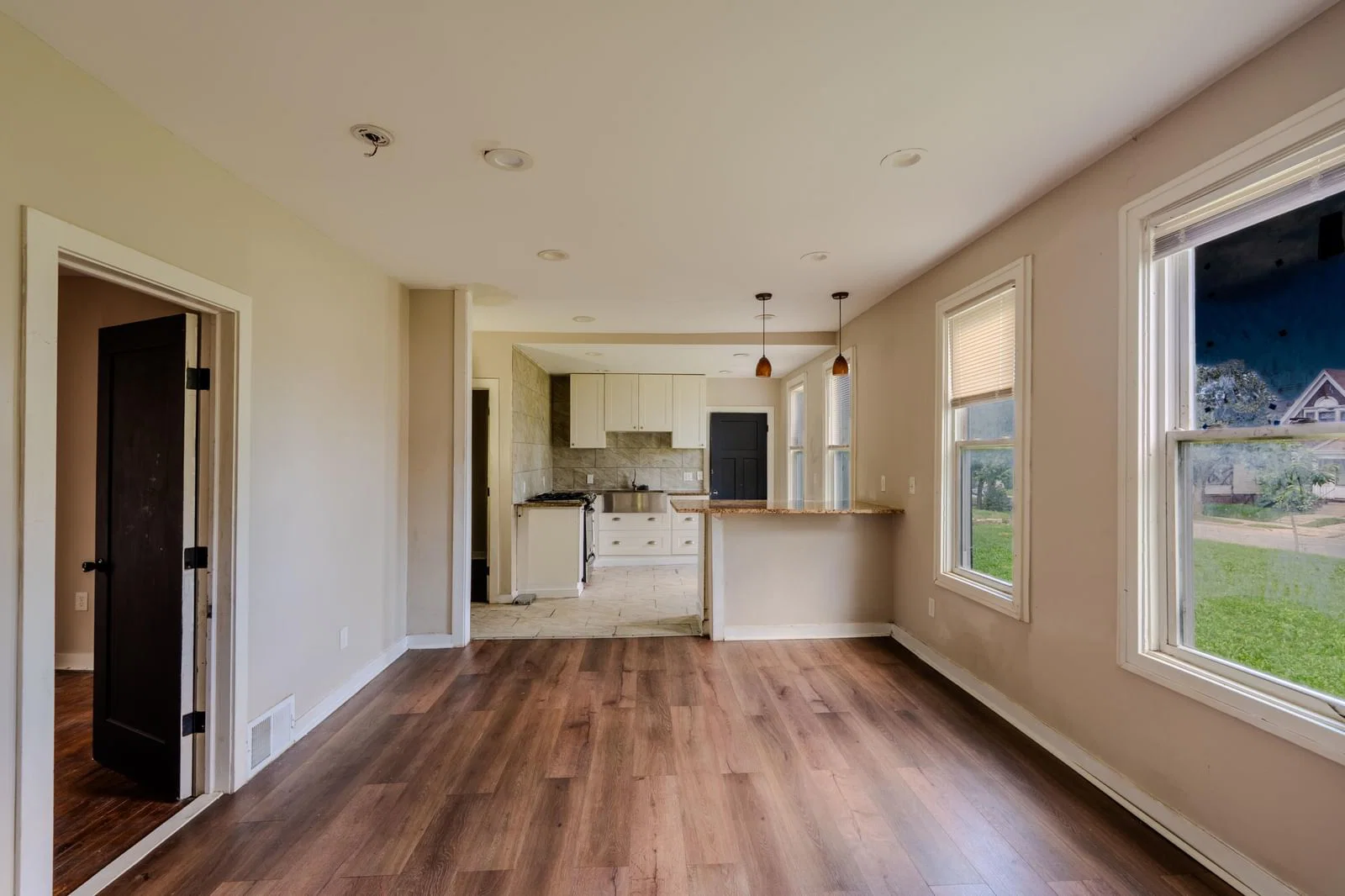 908 Hadley 3
