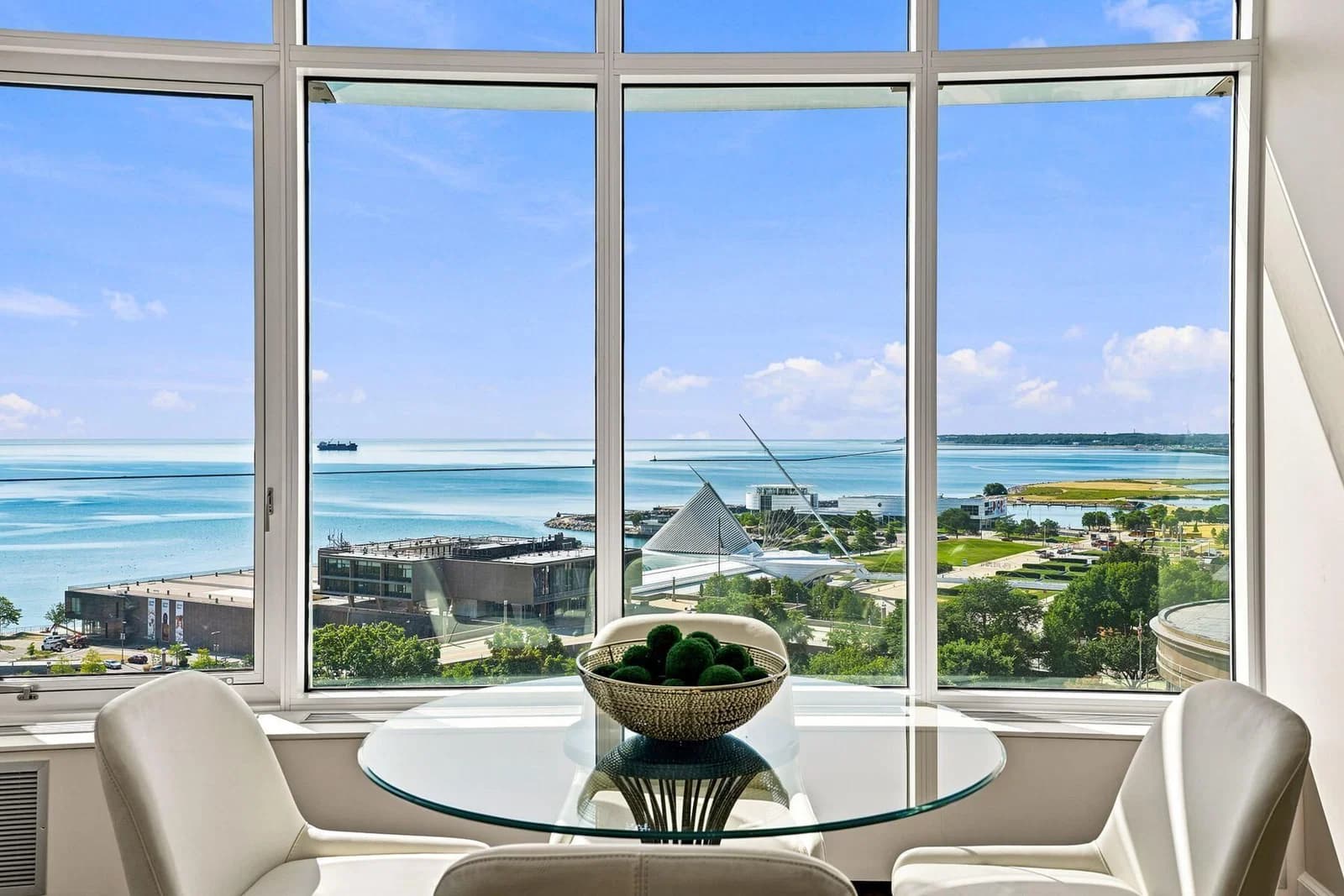 825 Prospect 2