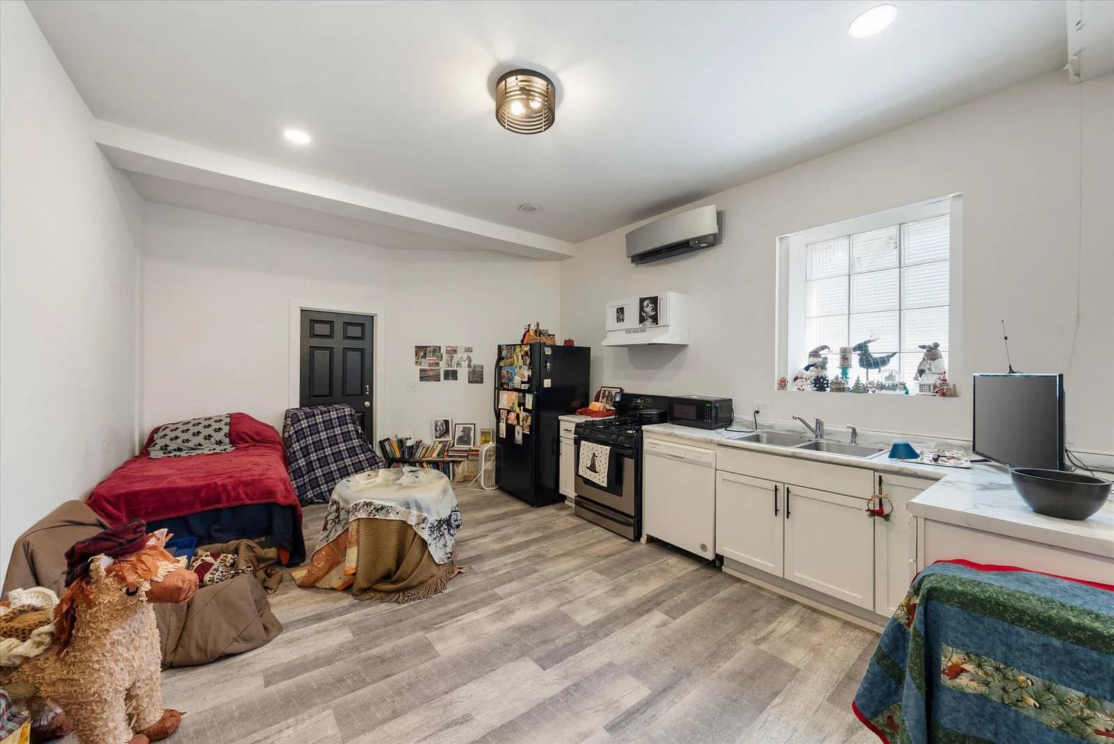 4630 North 2
