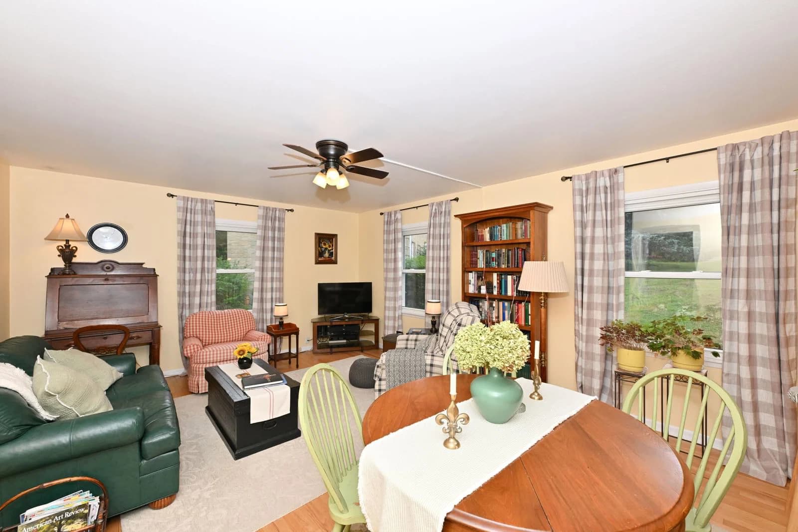 1323 Randolph 5