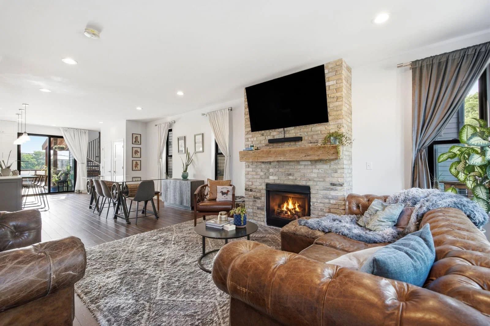 2110 Aldrich 5
