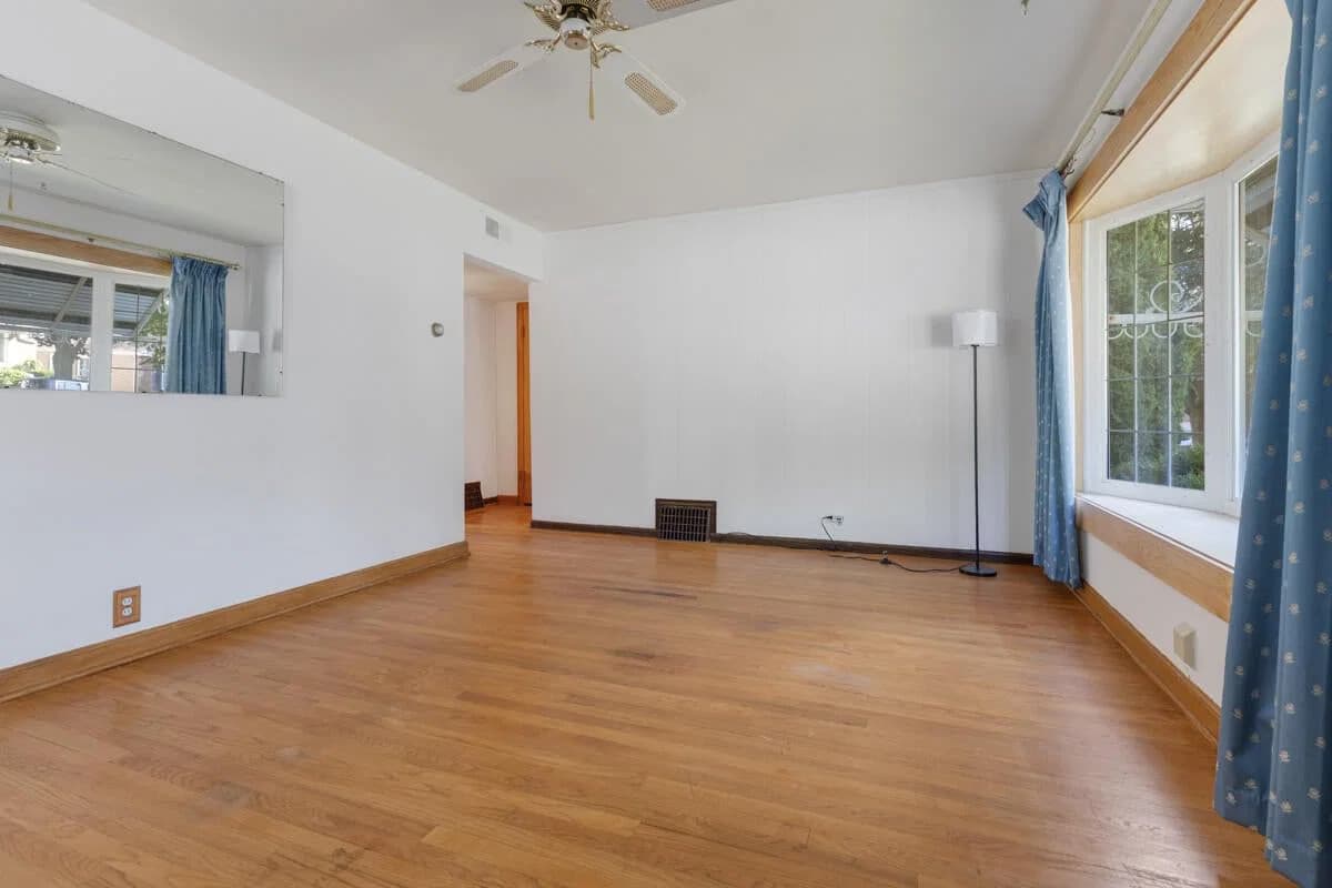 3230 Ruskin 2