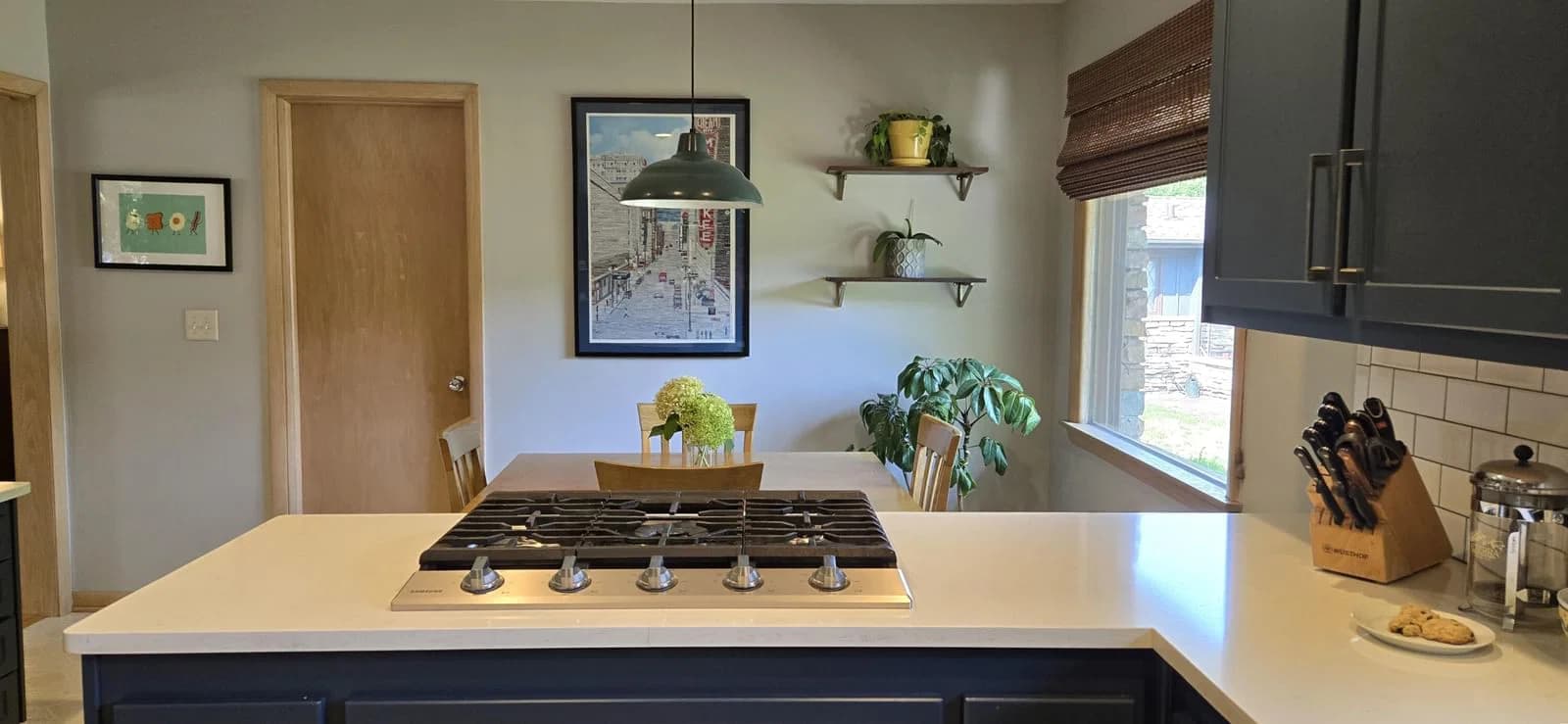 5617 Jackson Park 5