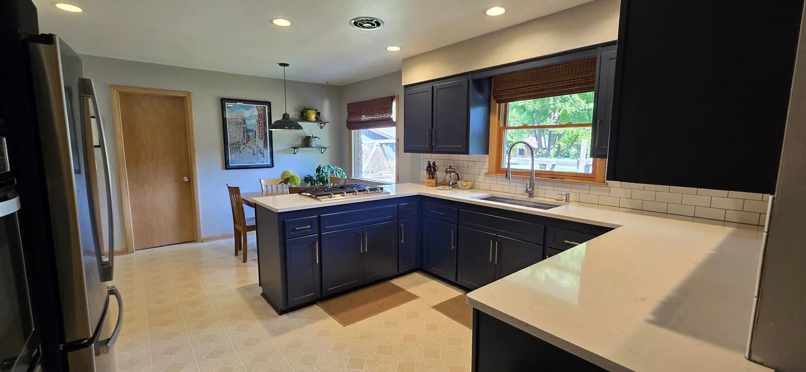 5617 Jackson Park 3