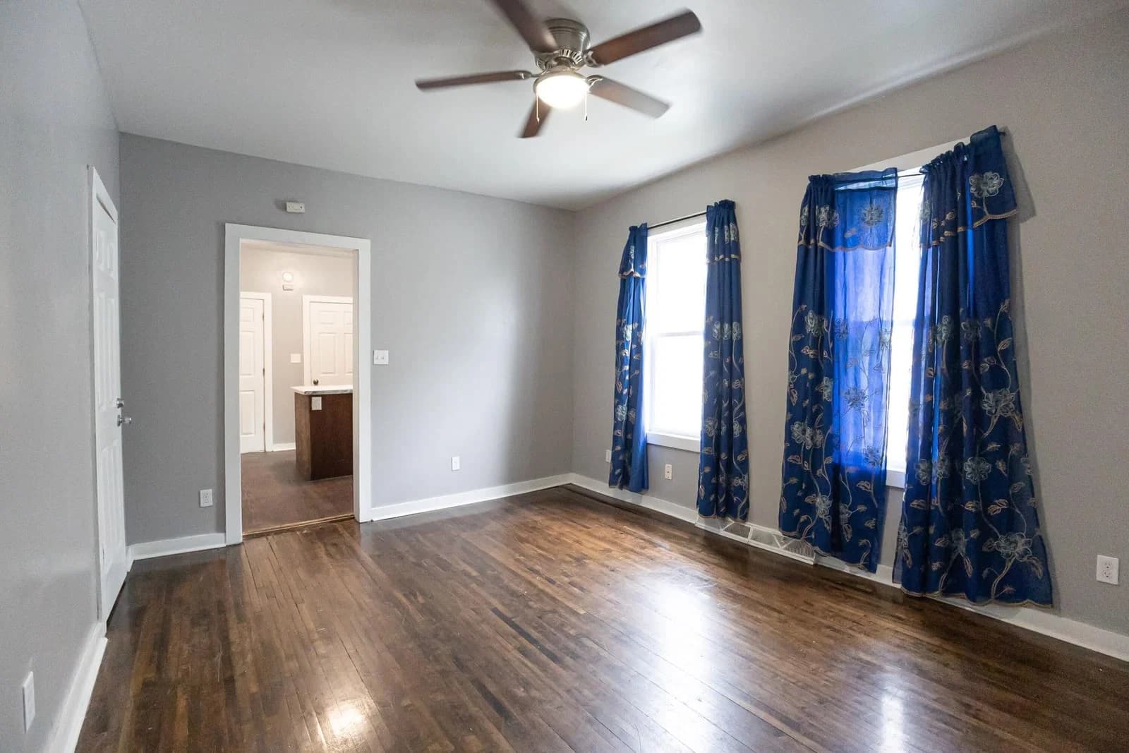 1554 Chambers 3