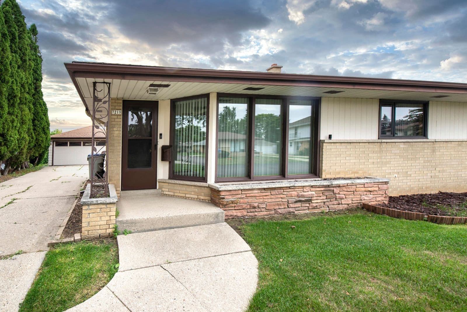 7219 Crawford 3