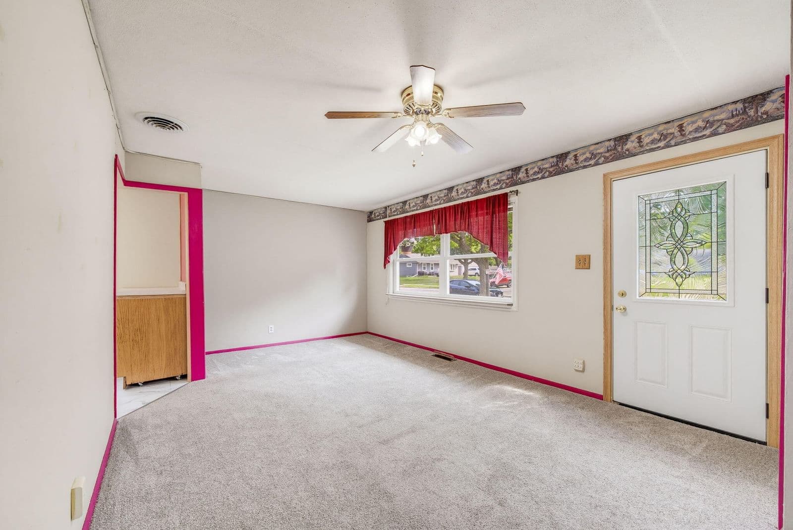6512 Euclid 4