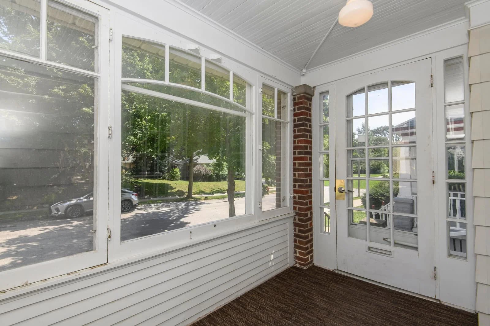 2947 Lenox 2